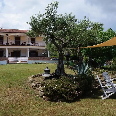 La Casa Di Giu Bed & Breakfast