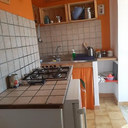 La Casa Di Giu * Casal Velino
